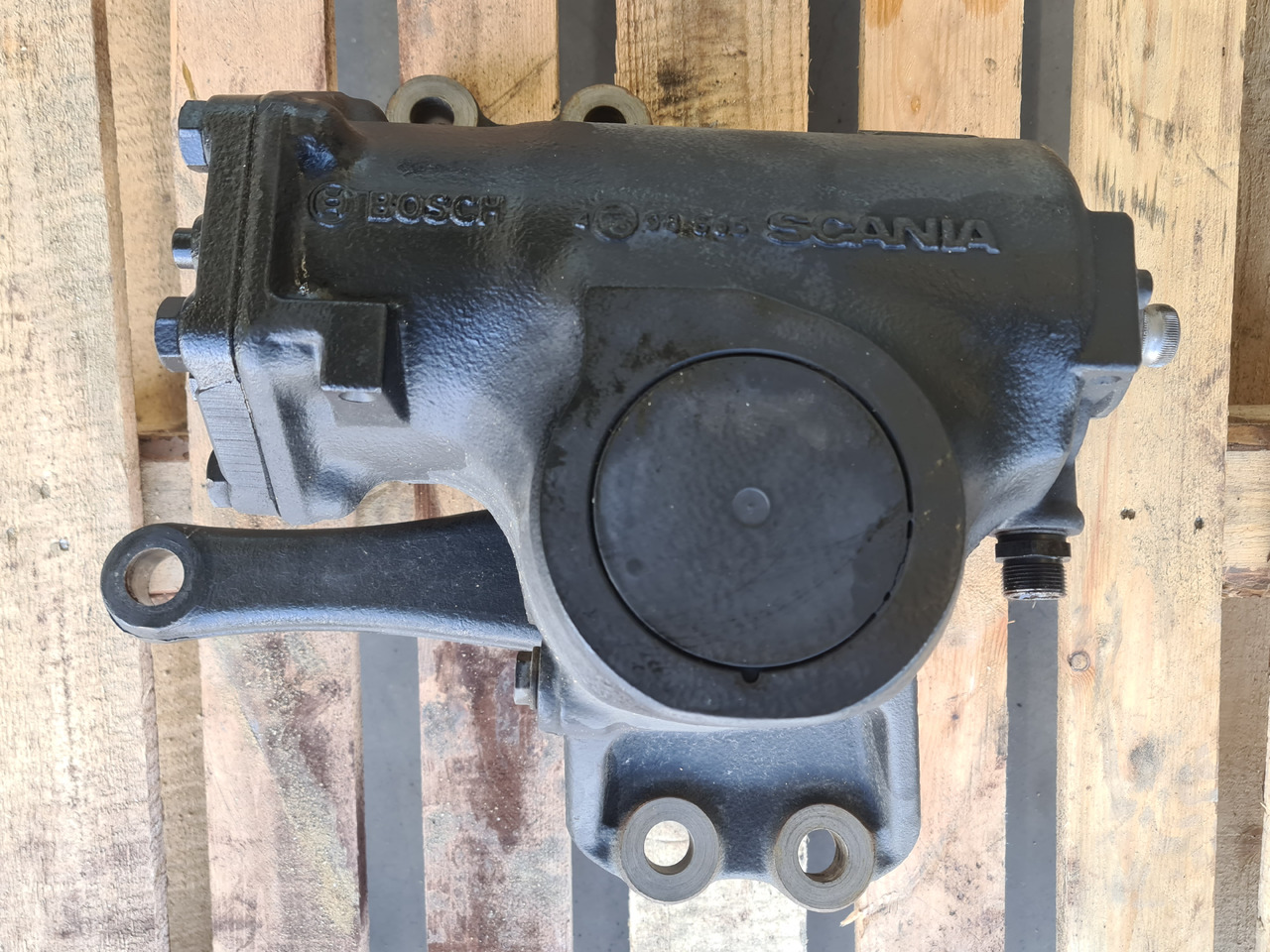 SCANIA STEERING COLUMN / NTG NTS NEW MODEL / WORLDWIDE DELIVERY - Stūres mehānisms: foto 1 SCANIA STEERING COLUMN / NTG NTS NEW MODEL / WORLDWIDE DELIVERY - Stūres mehānisms: foto 1