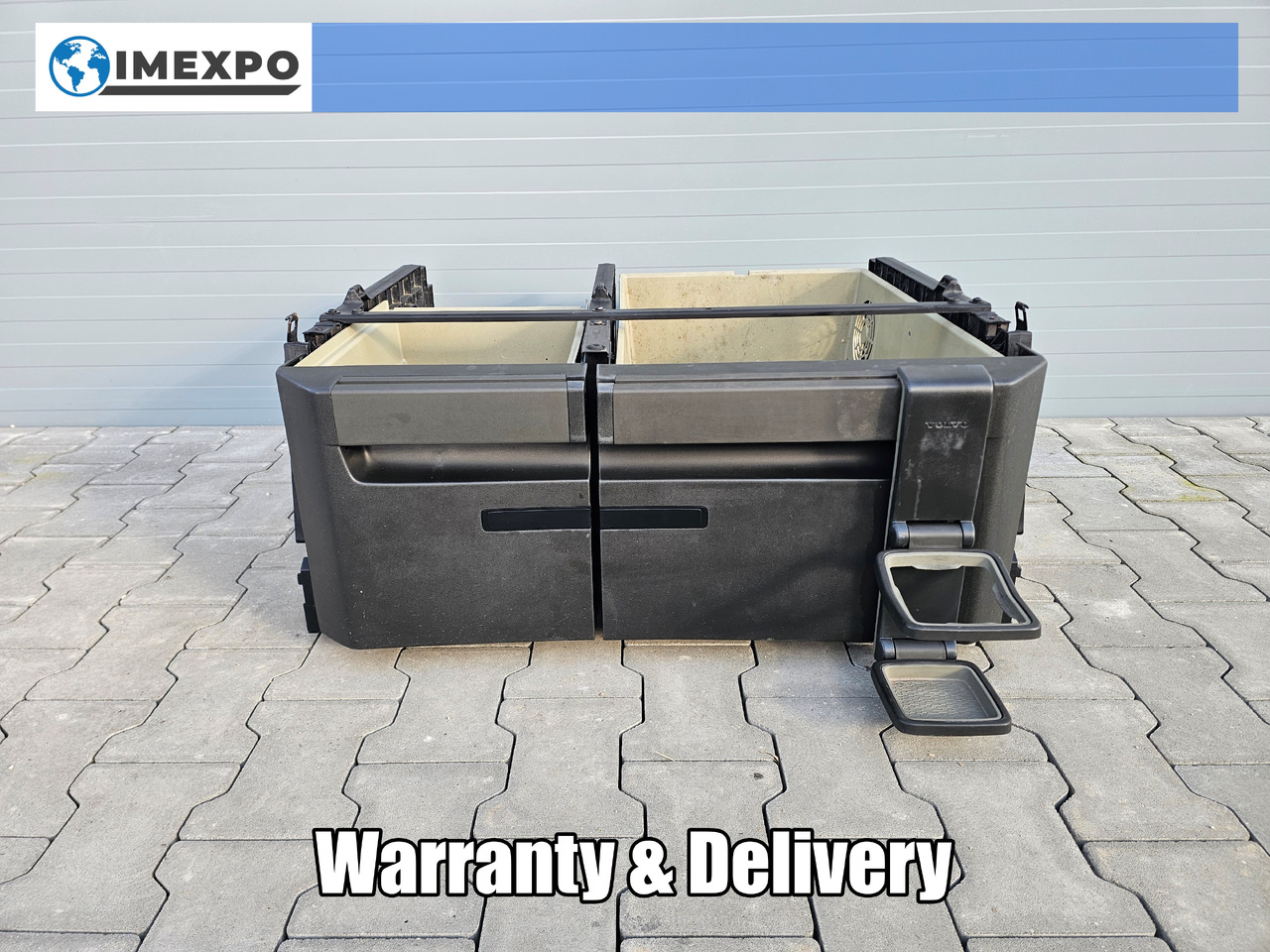 VOLVO FH4 / CABIN UNDERBED STORAGE / 23538347 23538293 - Kabīne un interjers: foto 1 VOLVO FH4 / CABIN UNDERBED STORAGE / 23538347 23538293 - Kabīne un interjers: foto 1