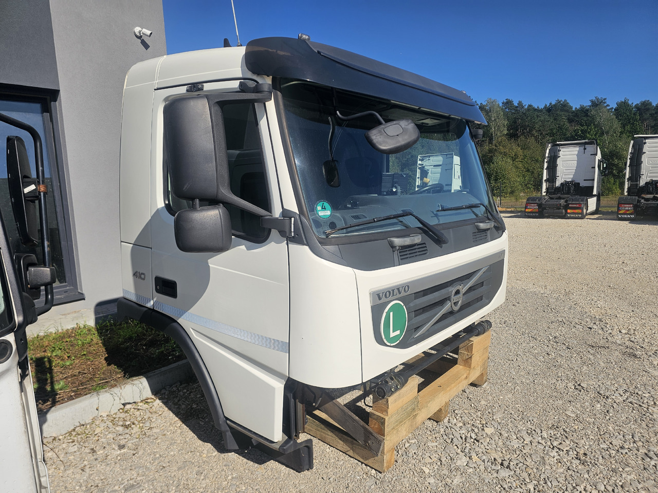 VOLVO FM3 DAILY CAB / COMPLETE / WORLDWIDE DELIVERY - Kabīne: foto 5 VOLVO FM3 DAILY CAB / COMPLETE / WORLDWIDE DELIVERY - Kabīne: foto 5