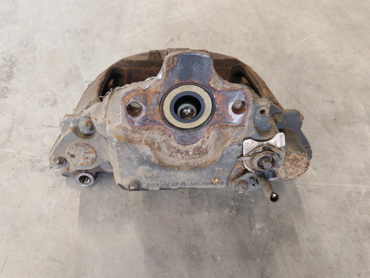 VOLVO RENAULT DXI / MERITOR ELSA 225 / BRAKE CALIPER / RIGHT - Bremžu suports: foto 4 VOLVO RENAULT DXI / MERITOR ELSA 225 / BRAKE CALIPER / RIGHT - Bremžu suports: foto 4