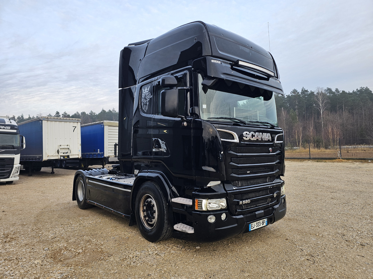 SCANIA R580 V8 TOPLINE / RETARDER / FULL SPOILER / ALU - Vilcējs: foto 4 SCANIA R580 V8 TOPLINE / RETARDER / FULL SPOILER / ALU - Vilcējs: foto 4