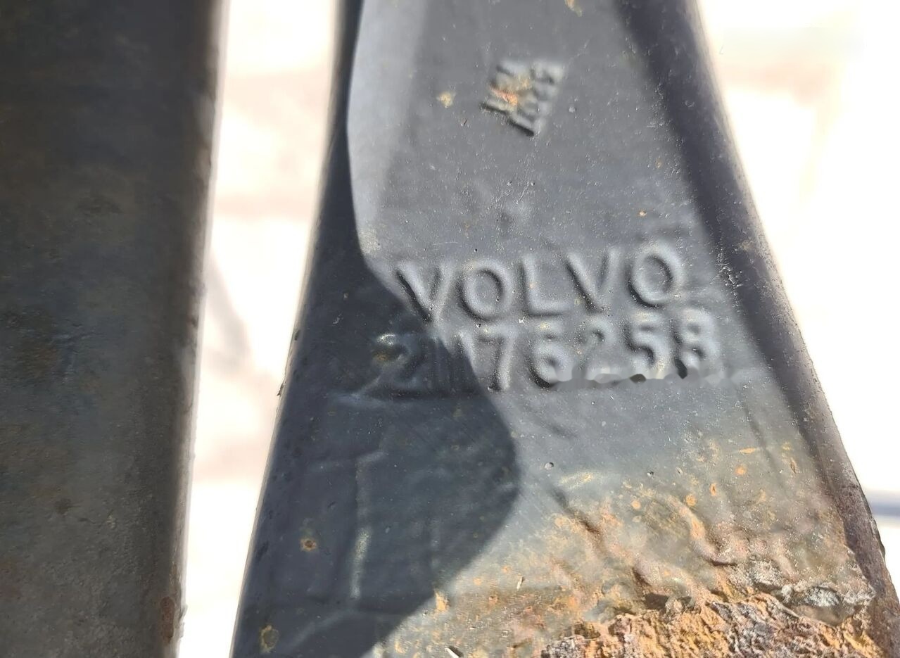 Volvo FH FM FH4 truck - Stabilizators - Kravas automašīna: foto 3 Volvo FH FM FH4 truck - Stabilizators - Kravas automašīna: foto 3
