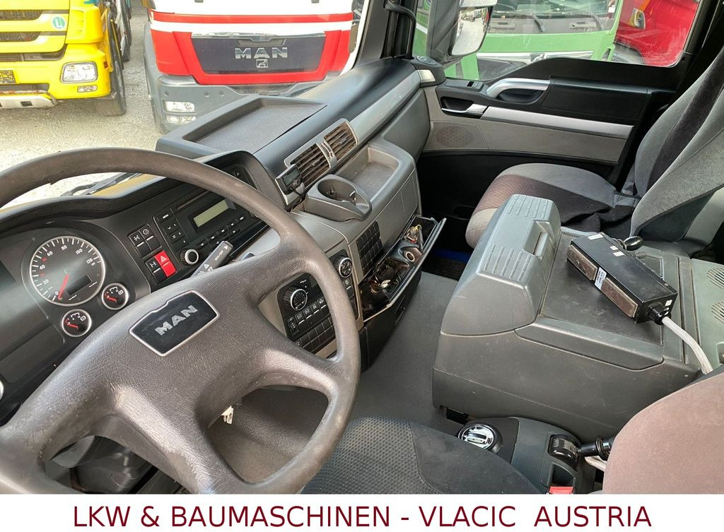 MAN TGS 33.440 (6x4) EEV Abrollkipper MAN TGS 33.440 (6x4) EEV Abrollkipper - Pacēlājs ar āķi: foto 5 MAN TGS 33.440 (6x4) EEV Abrollkipper MAN TGS 33.440 (6x4) EEV Abrollkipper - Pacēlājs ar āķi: foto 5