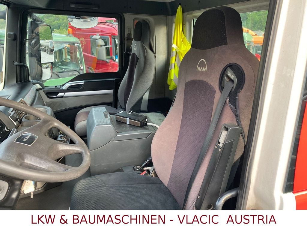MAN TGS 33.440 (6x4) EEV Abrollkipper MAN TGS 33.440 (6x4) EEV Abrollkipper - Pacēlājs ar āķi: foto 4 MAN TGS 33.440 (6x4) EEV Abrollkipper MAN TGS 33.440 (6x4) EEV Abrollkipper - Pacēlājs ar āķi: foto 4