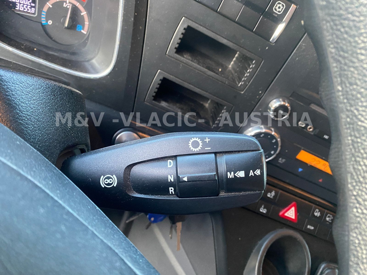 Konteineru vedējs/ Kravas automašīna ar noņemamā virsbūve Mercedes-Benz 2542: foto 7 Konteineru vedējs/ Kravas automašīna ar noņemamā virsbūve Mercedes-Benz 2542: foto 7