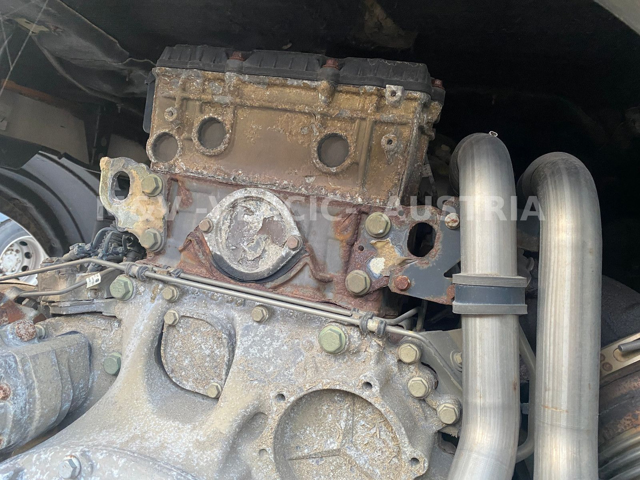 Konteineru vedējs/ Kravas automašīna ar noņemamā virsbūve Mercedes-Benz 2542: foto 15 Konteineru vedējs/ Kravas automašīna ar noņemamā virsbūve Mercedes-Benz 2542: foto 15