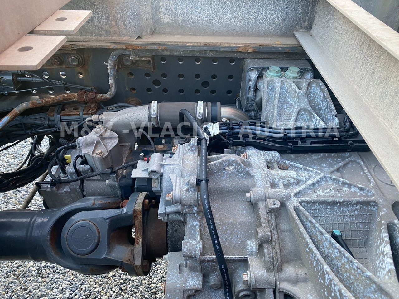 Konteineru vedējs/ Kravas automašīna ar noņemamā virsbūve Mercedes-Benz 2542: foto 14 Konteineru vedējs/ Kravas automašīna ar noņemamā virsbūve Mercedes-Benz 2542: foto 14