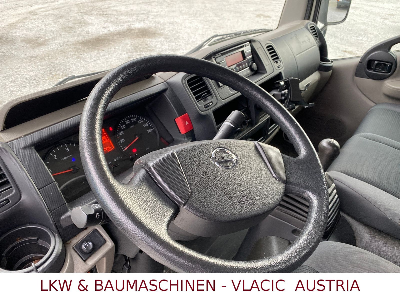 Nissan CABSTAR NT 400 (Ges.Gew.3500 kg) ADR - Bortu kravas automašīna/ Platforma: foto 4 Nissan CABSTAR NT 400 (Ges.Gew.3500 kg) ADR - Bortu kravas automašīna/ Platforma: foto 4