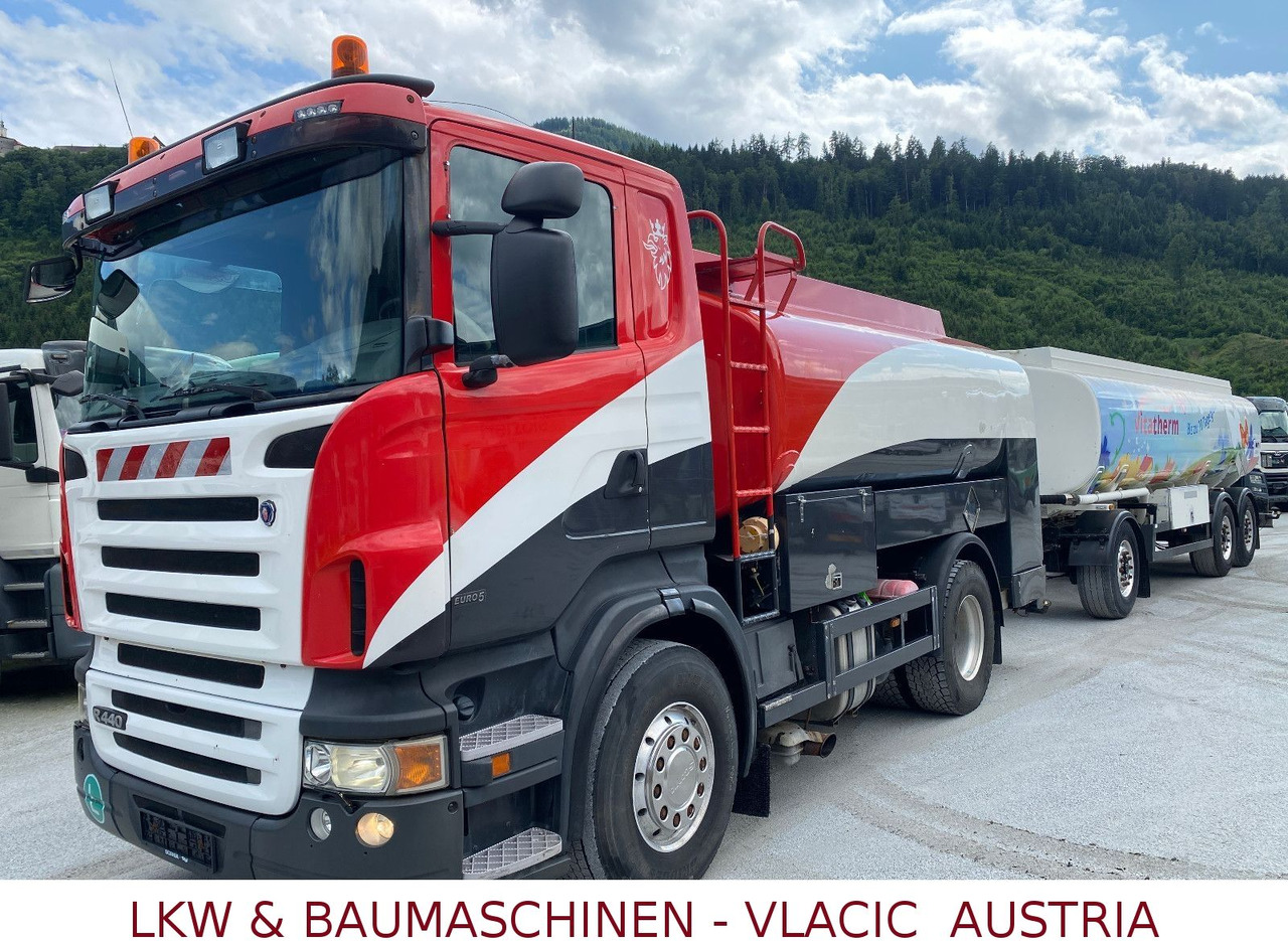 Scania R440 ADR /FL/AT Benzin/Diesel - Autocisterna: foto 1 Scania R440 ADR /FL/AT Benzin/Diesel - Autocisterna: foto 1