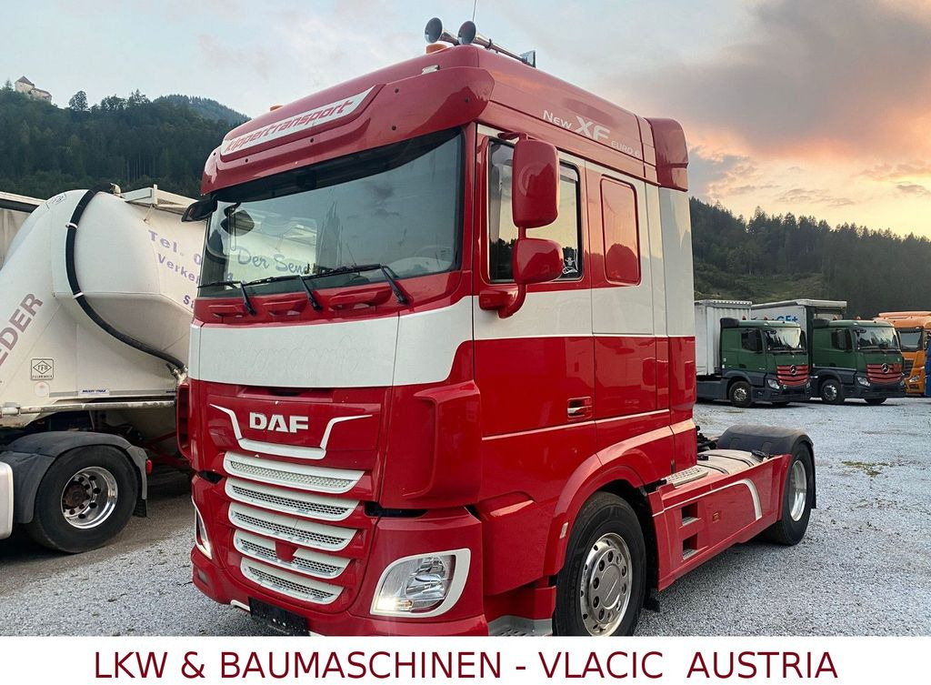 DAF XF480 / Retarder / SC /Nebenanrieb (Kipphydrlk.) - Vilcējs: foto 1 DAF XF480 / Retarder / SC /Nebenanrieb (Kipphydrlk.) - Vilcējs: foto 1