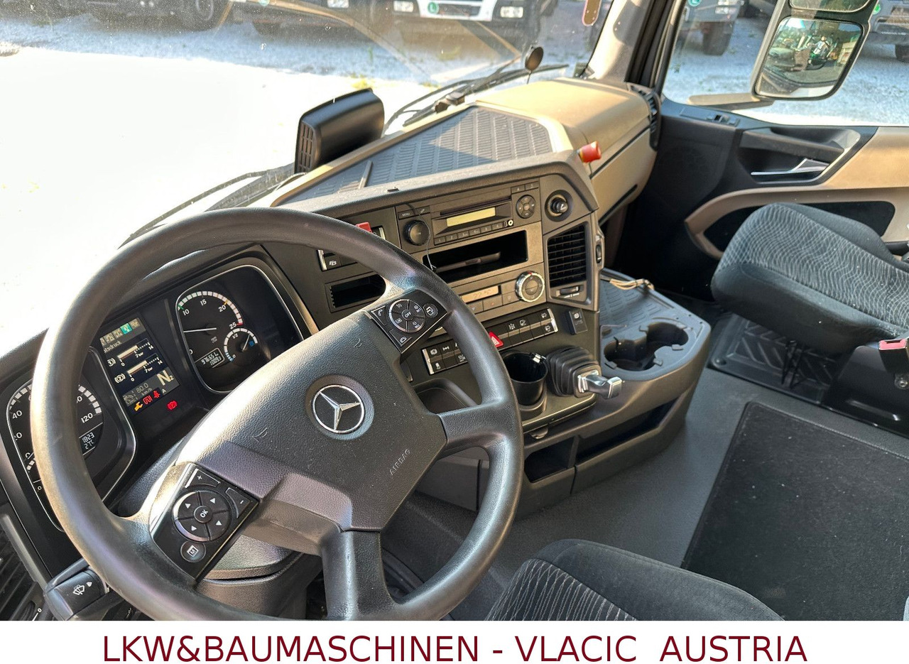 Mercedes-Benz Actros 1840 ADR ( 17 Stk. auf Lager 2017 jahr) - Vilcējs: foto 4 Mercedes-Benz Actros 1840 ADR ( 17 Stk. auf Lager 2017 jahr) - Vilcējs: foto 4