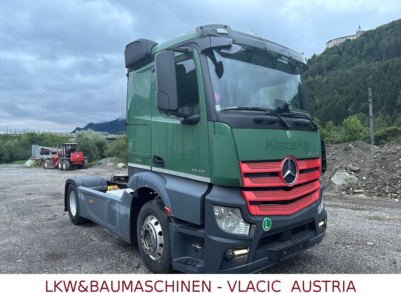 Mercedes-Benz Actros 1840 ADR - Vilcējs: foto 2 Mercedes-Benz Actros 1840 ADR - Vilcējs: foto 2