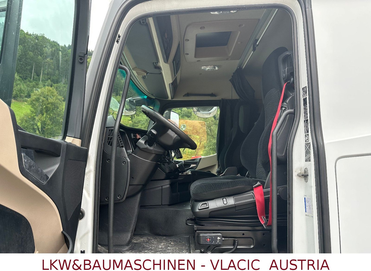 Mercedes-Benz Actros 1840 ADR - Vilcējs: foto 3 Mercedes-Benz Actros 1840 ADR - Vilcējs: foto 3
