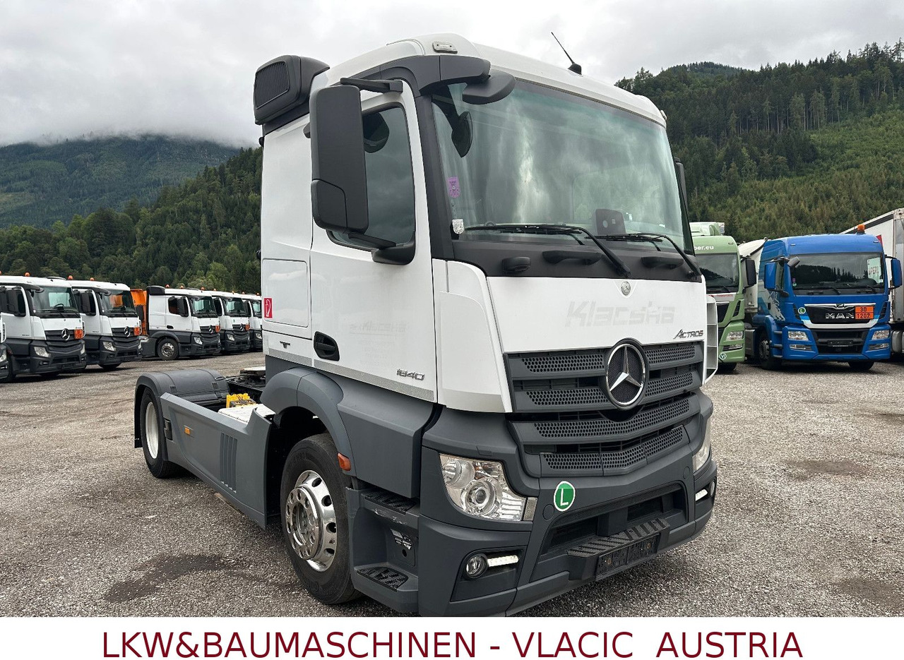 Mercedes-Benz Actros 1840 ADR - Vilcējs: foto 2 Mercedes-Benz Actros 1840 ADR - Vilcējs: foto 2