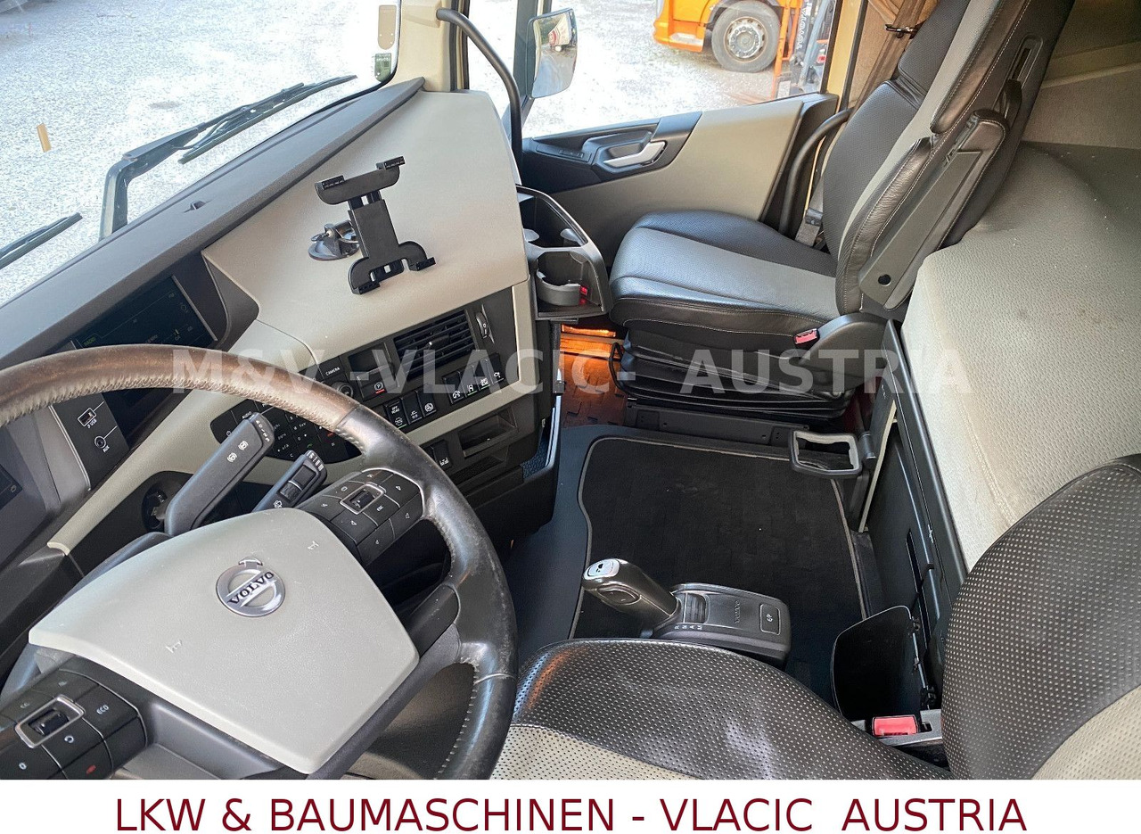 Volvo FH 540 (6X4) D13K540 - Kokvedējs: foto 4 Volvo FH 540 (6X4) D13K540 - Kokvedējs: foto 4