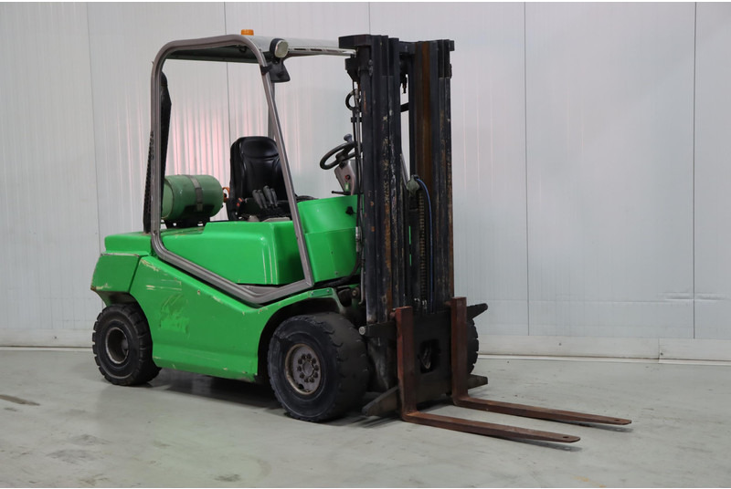Cesab DRAGO H 350 - Gāzes iekrāvējs: foto 1 Cesab DRAGO H 350 - Gāzes iekrāvējs: foto 1