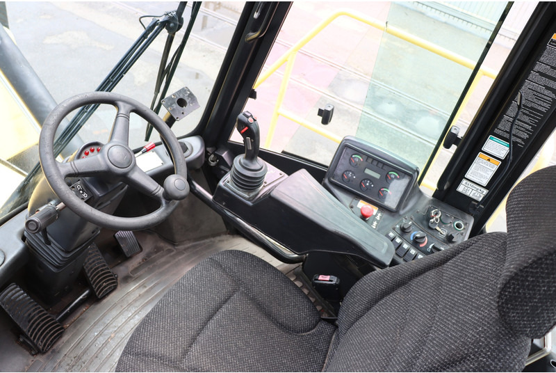Hyster H10XM-8ECD - Konteineru iekrāvējs: foto 2 Hyster H10XM-8ECD - Konteineru iekrāvējs: foto 2