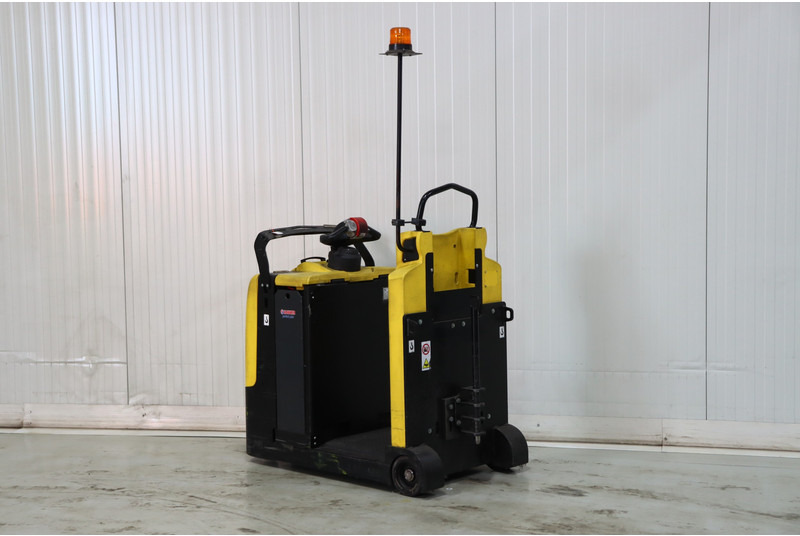 Hyster LO5.0T - Noliktavas vilcējs: foto 1 Hyster LO5.0T - Noliktavas vilcējs: foto 1