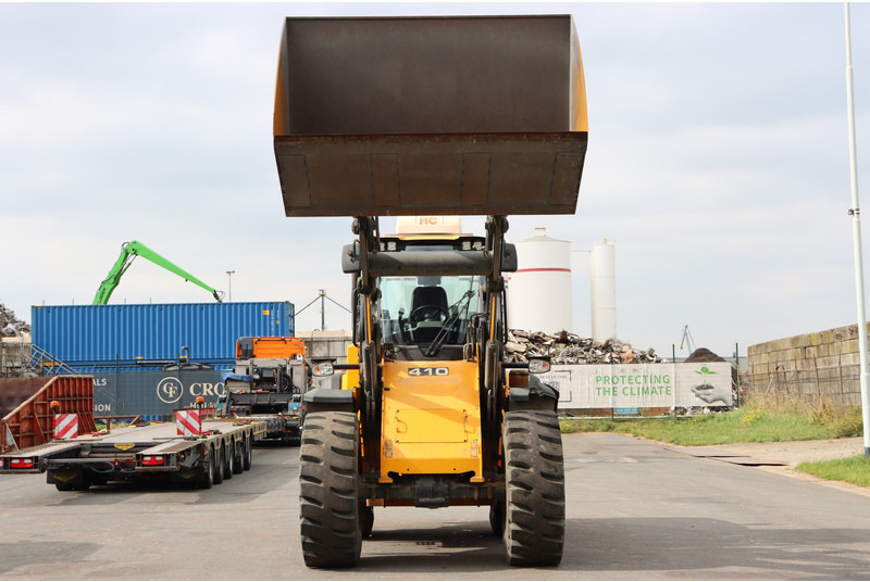 JCB 427 HT T4F - Iekrāvējs: foto 4 JCB 427 HT T4F - Iekrāvējs: foto 4