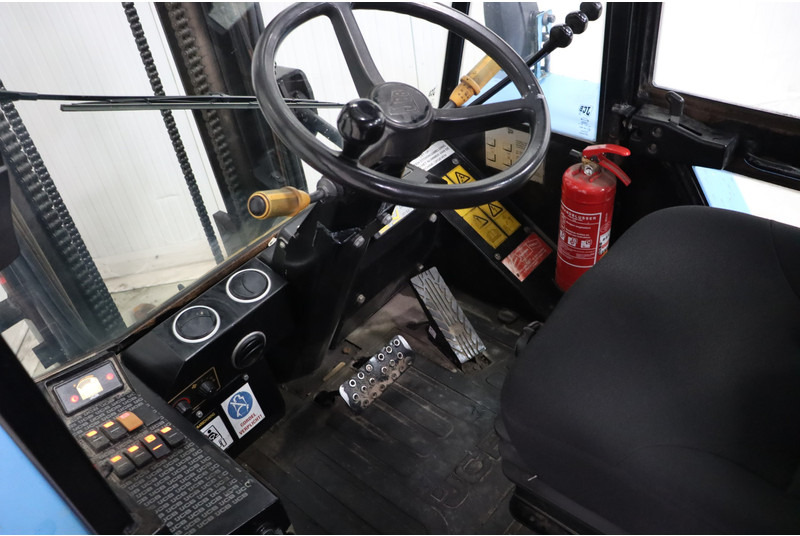 JCB 930-4 - Dīzeļiekrāvējs: foto 2 JCB 930-4 - Dīzeļiekrāvējs: foto 2