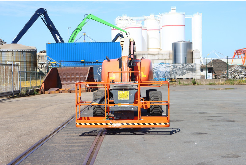 JLG 800AJ - Izlices pacēlājs: foto 3 JLG 800AJ - Izlices pacēlājs: foto 3