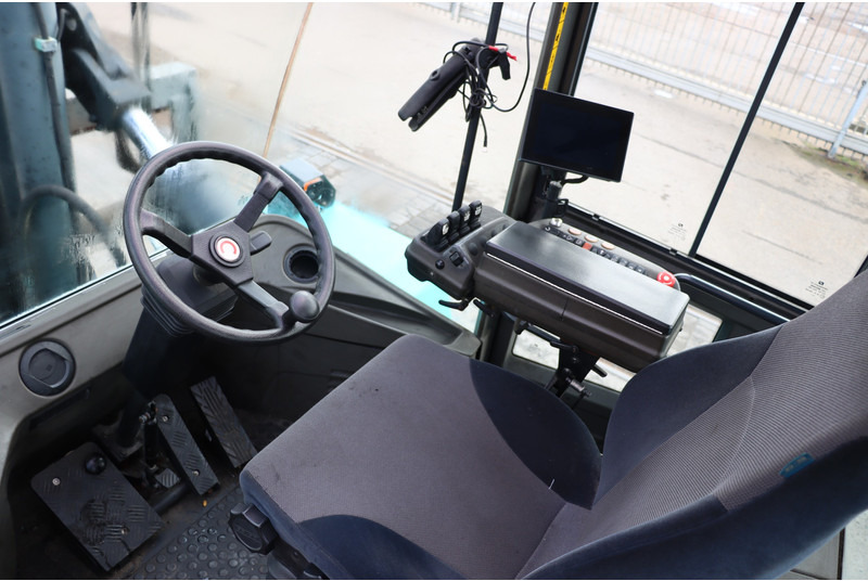 KONECRANES 33-1200C - Dīzeļiekrāvējs: foto 2 KONECRANES 33-1200C - Dīzeļiekrāvējs: foto 2