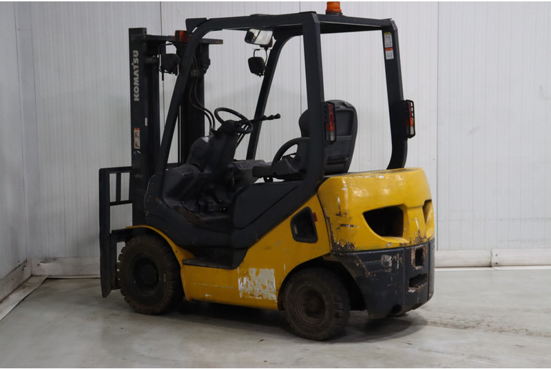 Komatsu FD18T-20 - Dīzeļiekrāvējs: foto 5 Komatsu FD18T-20 - Dīzeļiekrāvējs: foto 5