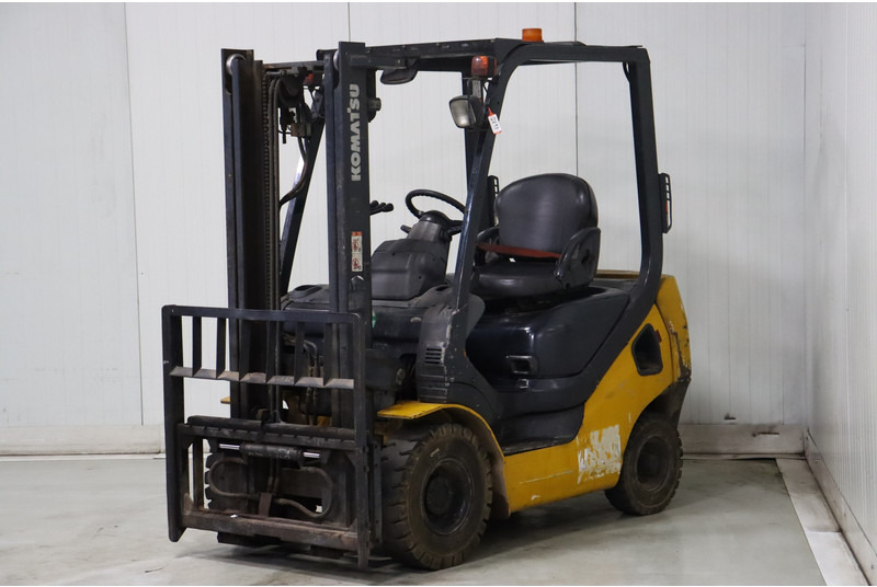 Komatsu FD18T-20 - Dīzeļiekrāvējs: foto 4 Komatsu FD18T-20 - Dīzeļiekrāvējs: foto 4