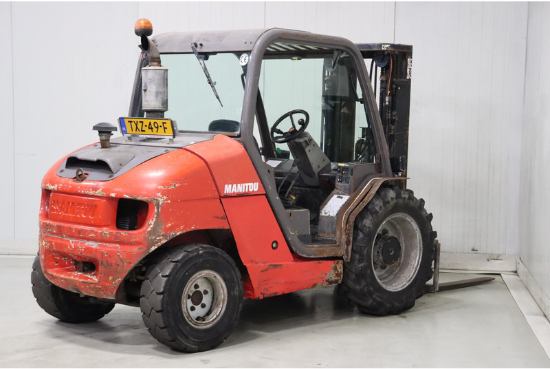 Manitou MH25-4T - Dīzeļiekrāvējs: foto 5 Manitou MH25-4T - Dīzeļiekrāvējs: foto 5
