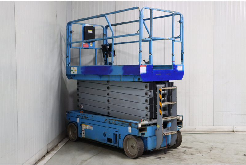 Mantall XE140W - Šķērveida pacēlājs: foto 5 Mantall XE140W - Šķērveida pacēlājs: foto 5