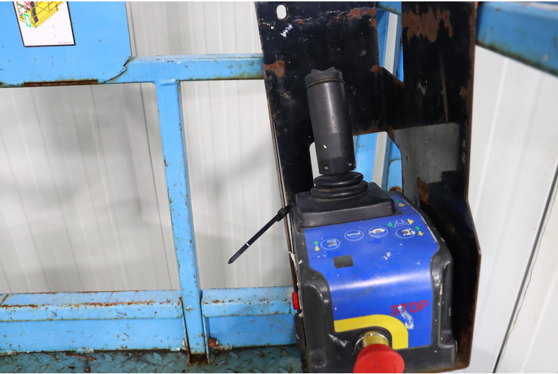 Mantall XE140W - Šķērveida pacēlājs: foto 2 Mantall XE140W - Šķērveida pacēlājs: foto 2