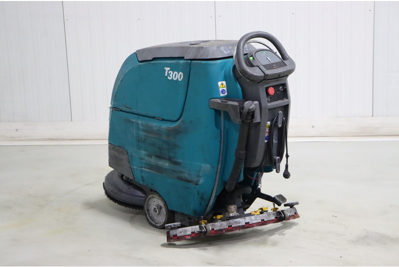 TENNANT T300 - Ielu tīrīšanas mašīna: foto 4 TENNANT T300 - Ielu tīrīšanas mašīna: foto 4