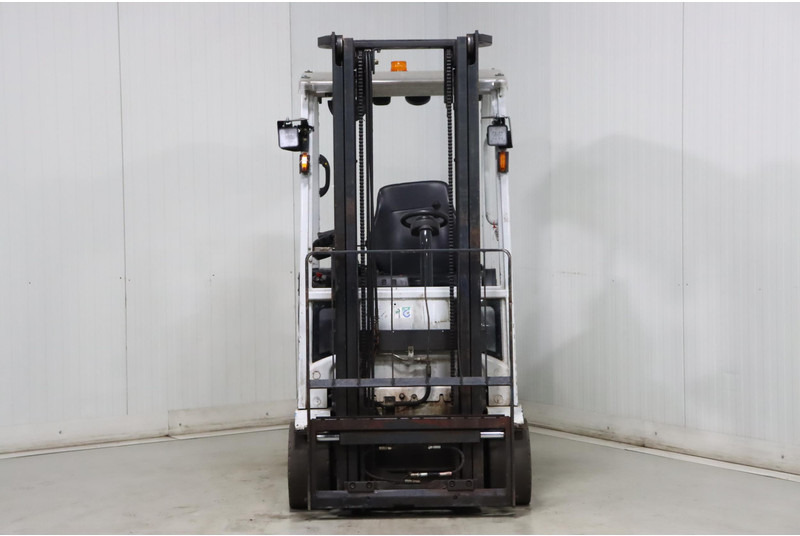 UniCarriers JAG2N1L20Q - Elektroiekrāvējs: foto 2 UniCarriers JAG2N1L20Q - Elektroiekrāvējs: foto 2