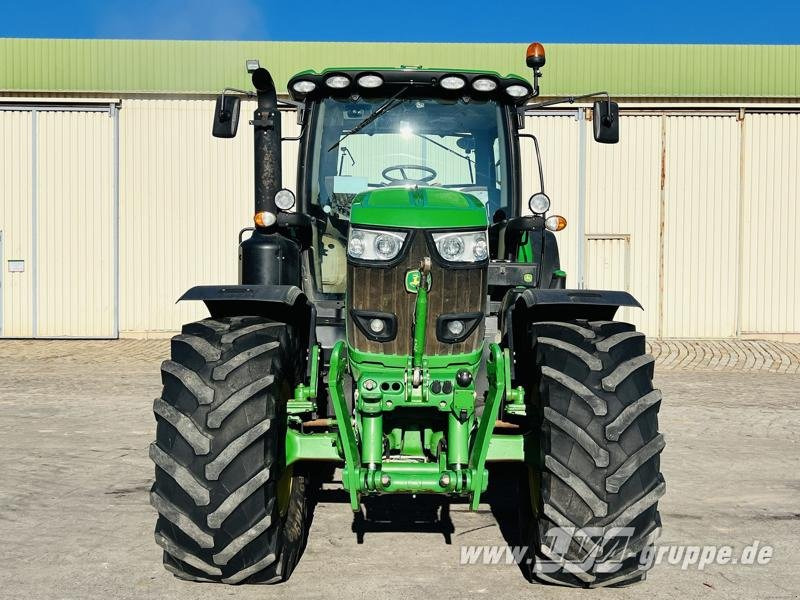 John Deere 6195R - Traktors: foto 3 John Deere 6195R - Traktors: foto 3