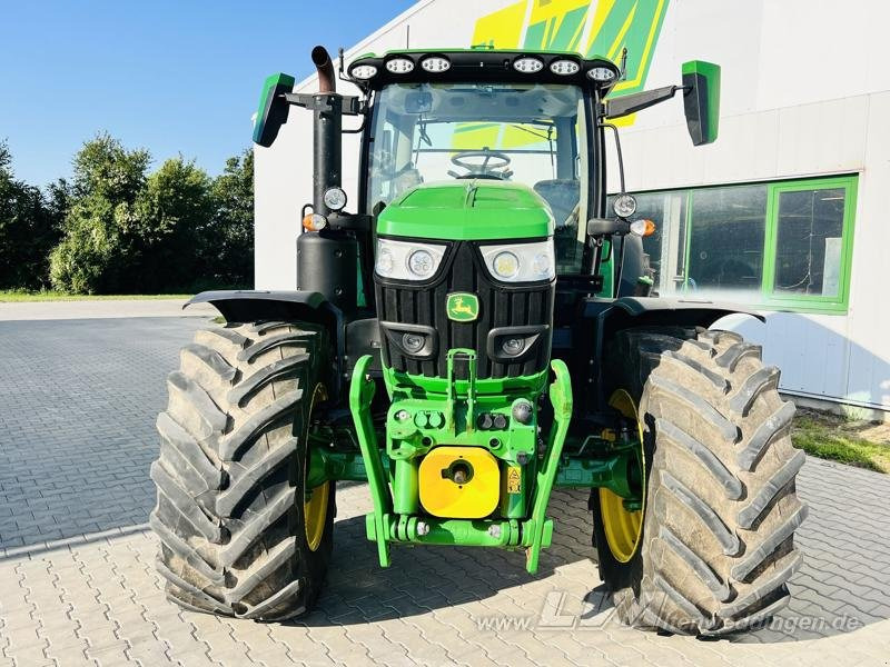 John Deere 6R 185 - Traktors: foto 3 John Deere 6R 185 - Traktors: foto 3
