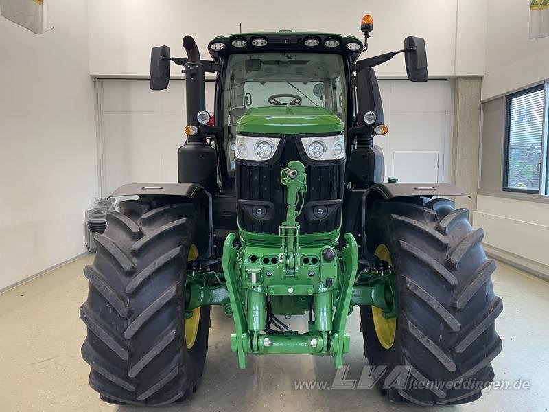 John Deere 6R 230 - Traktors: foto 4 John Deere 6R 230 - Traktors: foto 4