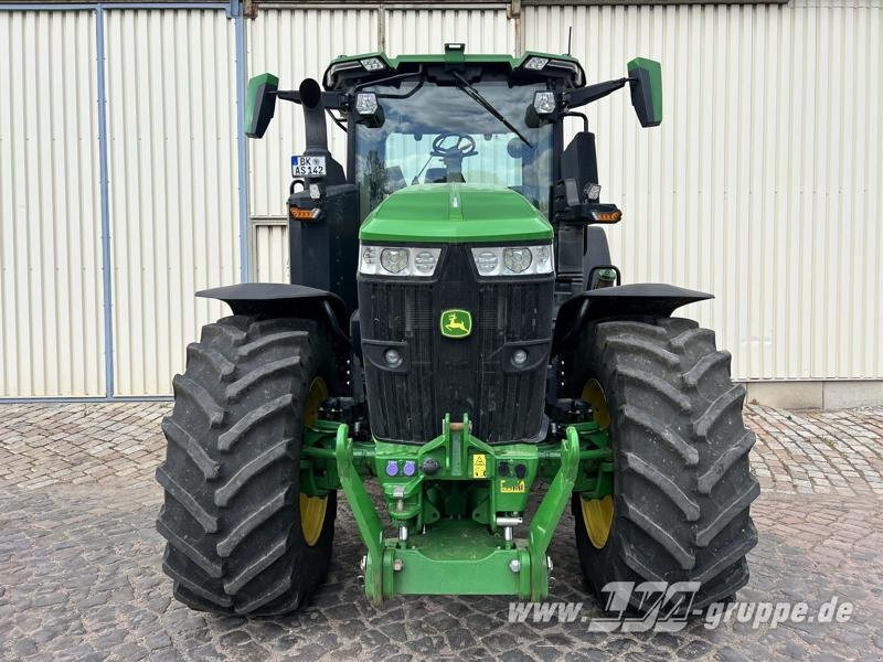 John Deere 7R 310 - Traktors: foto 3 John Deere 7R 310 - Traktors: foto 3