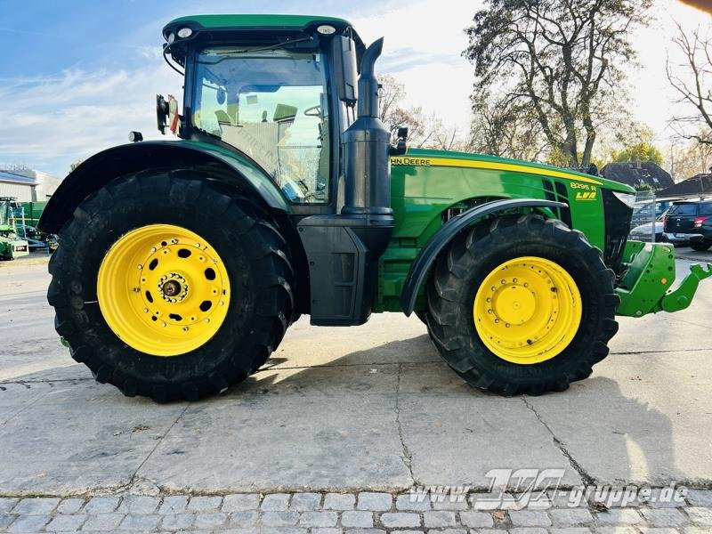 John Deere 8295R - Traktors: foto 4 John Deere 8295R - Traktors: foto 4