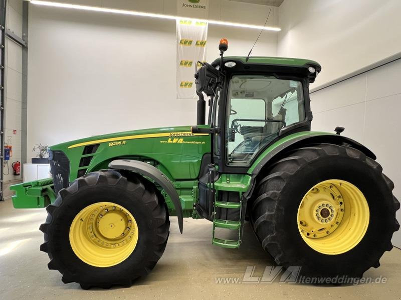 John Deere 8295R - Traktors: foto 4 John Deere 8295R - Traktors: foto 4
