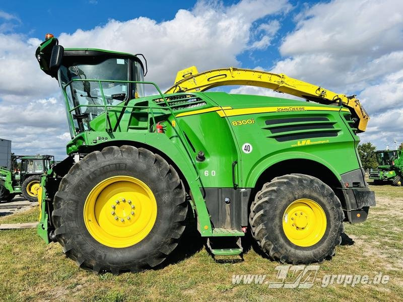 John Deere 8300 - Traktors: foto 2 John Deere 8300 - Traktors: foto 2