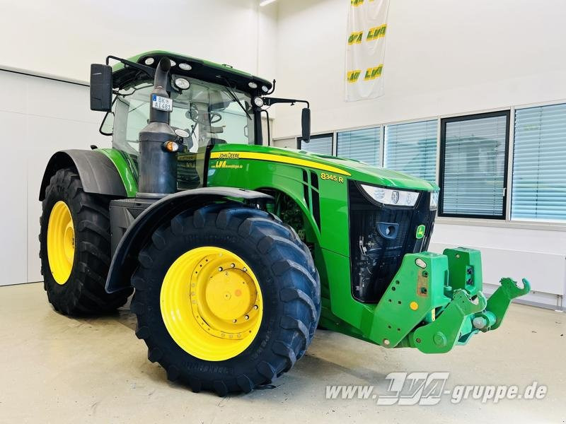 John Deere 8345R FRONT PTO - Traktors: foto 4 John Deere 8345R FRONT PTO - Traktors: foto 4