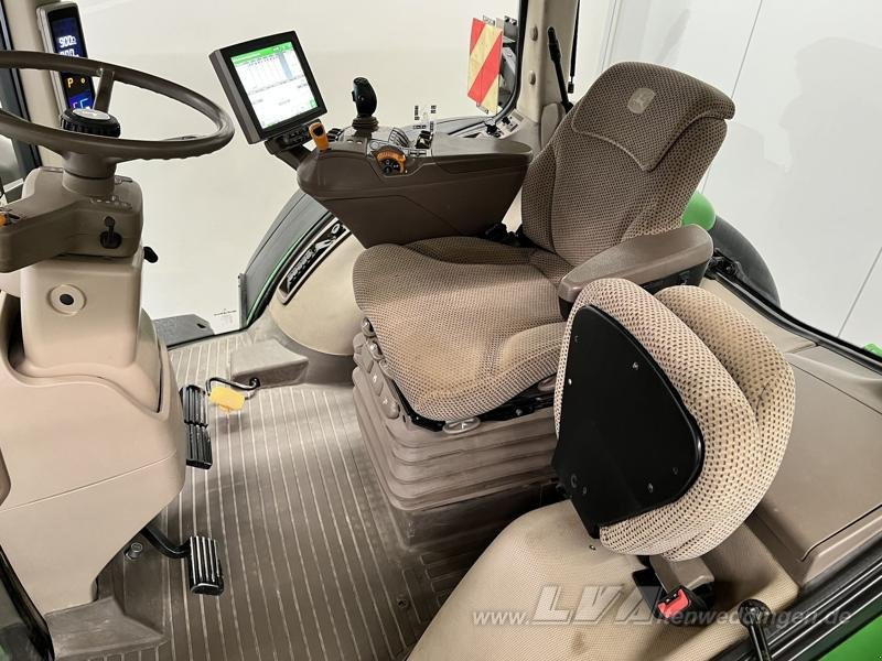 John Deere 8400R e23 PowerShift ULTIMATE - Traktors: foto 5 John Deere 8400R e23 PowerShift ULTIMATE - Traktors: foto 5
