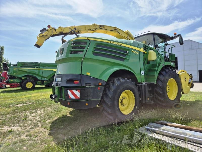 John Deere 8600i - Lopbarības kombains: foto 3 John Deere 8600i - Lopbarības kombains: foto 3