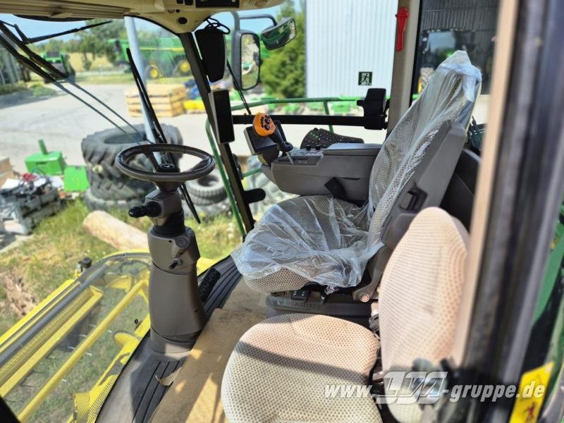 John Deere 8600i - Lopbarības kombains: foto 5 John Deere 8600i - Lopbarības kombains: foto 5