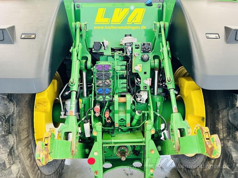 John Deere 8R 340 - Traktors: foto 5 John Deere 8R 340 - Traktors: foto 5