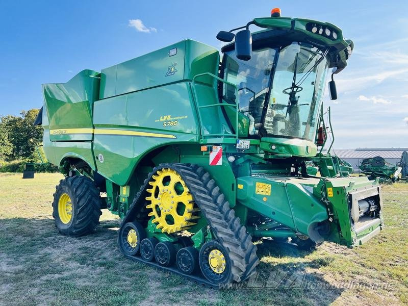 John Deere S780i ProDrive - Labības kombains: foto 3 John Deere S780i ProDrive - Labības kombains: foto 3