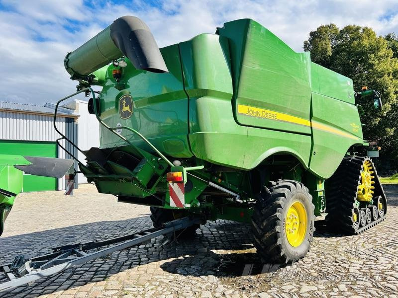 John Deere S790 - Labības kombains: foto 4 John Deere S790 - Labības kombains: foto 4