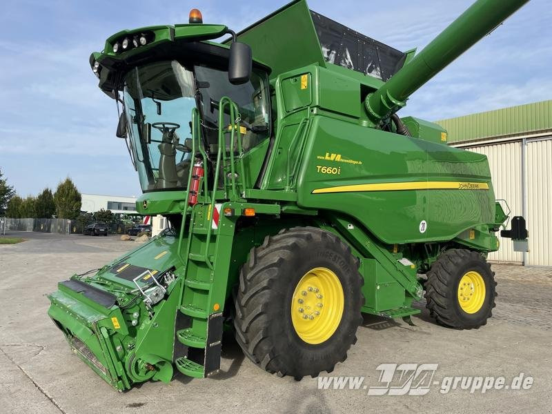 John Deere T660i - Labības kombains: foto 1 John Deere T660i - Labības kombains: foto 1