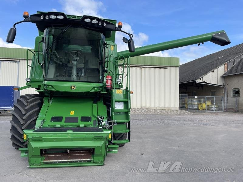 John Deere W550 - Labības kombains: foto 3 John Deere W550 - Labības kombains: foto 3