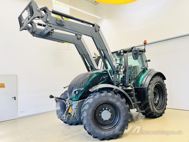 Valtra T174 - Traktors: foto 1 Valtra T174 - Traktors: foto 1